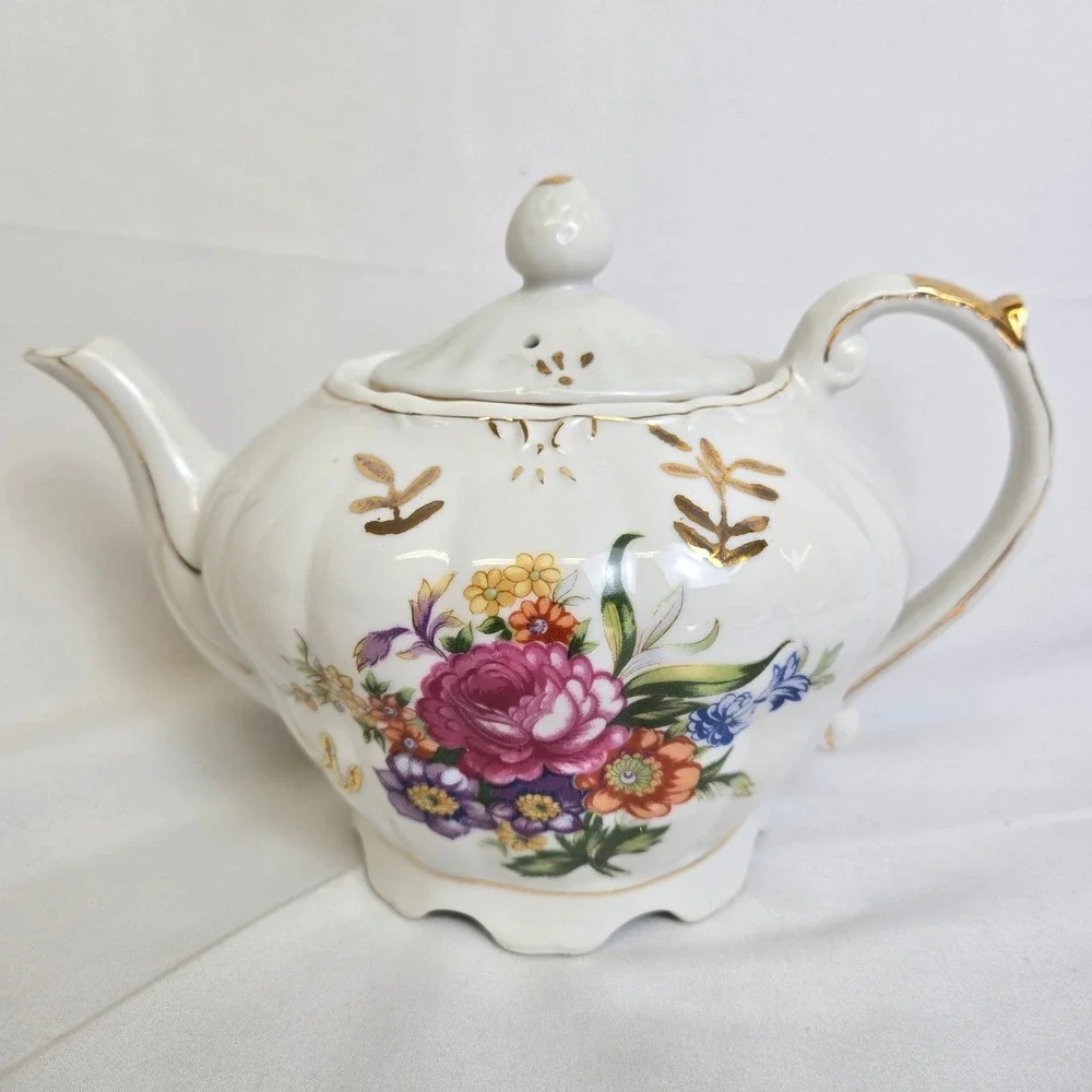 Musical Teapot Made in Japan Floral Bouquet Design Gold Trim Porcelain Vintage